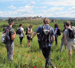 Trekking lungo la Via Francigena  Hotel