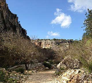 The canyon of Cava d'Ispica Hotel