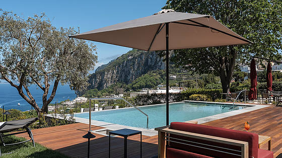 Hotel Capri Wine 