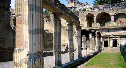 Herculaneum Hotel