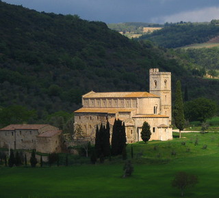 St Antimo and Monte Oliveto Abbeys Hotel