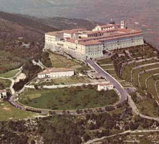 The Abbey of Montecassino Bulwark of Peace. Hotel
