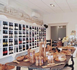 Tuscany Wine Store Hotel