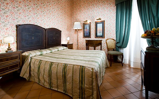Chiaja Hotel de Charme Residenze d'Epoca Napoli