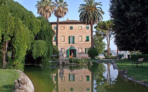 Borgo Storico Seghetti Panichi Countryside Residences Castel di Lama