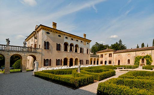Villa Giona 4 Star Hotels San Pietro in Cariano