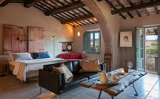 Follonico 4-Suite B&B and Homes Torrita di Siena