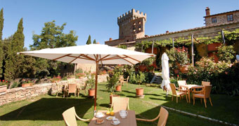Castello di Gargonza Monte San Savino Siena hotels