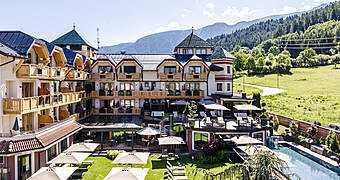 Tevini Resort Commezzadura Hotel