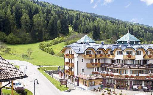 Tevini Dolomites Charming Hotel Hotel 4 Stelle Commezzadura