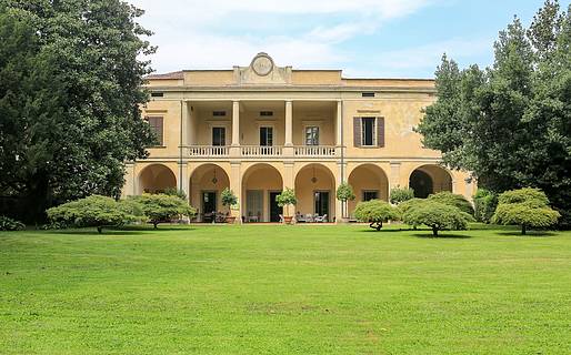 Villa Longo Faverzano Hotel