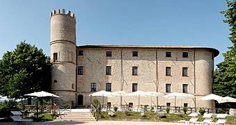 Castello di Baccaresca  Gubbio Orvieto hotels