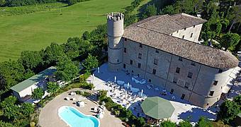 Castello di Baccaresca  Gubbio Spoleto hotels